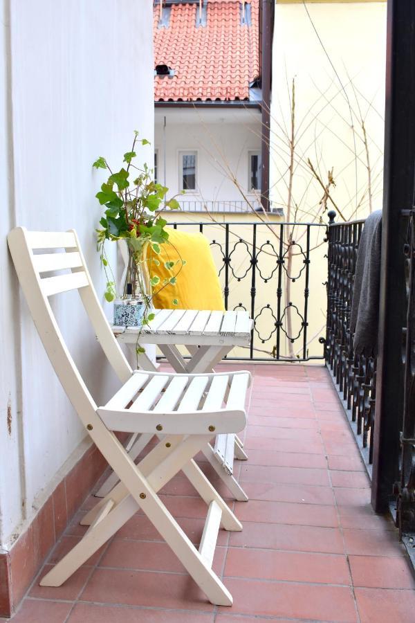 Apartment Lesser Town! Πράγα Εξωτερικό φωτογραφία